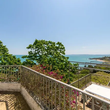 Diamante Costa Dei Trabocchi Aparthotel Vasto